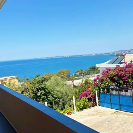 게스트하우스 Aloha And 3*