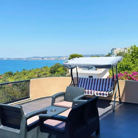 Aloha And 게스트하우스 3*