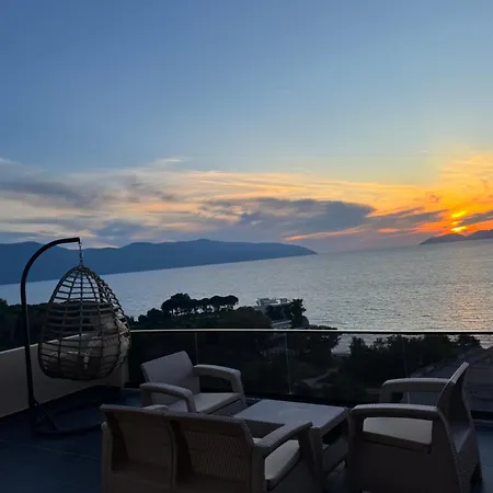 Guest house Aloha And