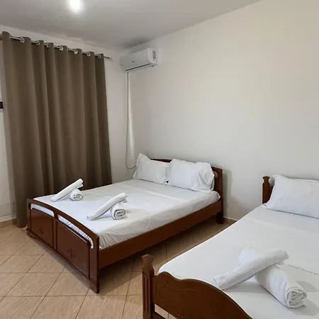 בית הארחה Aloha And Vlorë