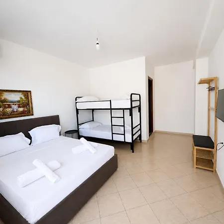 Guest house Aloha And Vlore